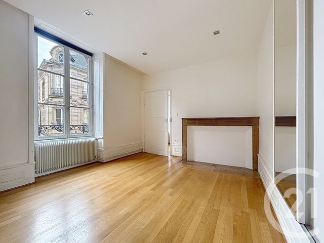 Appartement F3 &agrave; louer - 3 pi&egrave;ces - 57,20 m2 - Luxeuil Les Bains - 70 - FRANCHE-COMTE