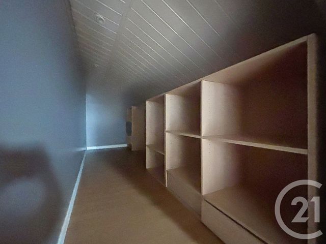 Appartement F4 &agrave; louer - 4 pi&egrave;ces - 109,85 m2 - Vesoul - 70 - FRANCHE-COMTE