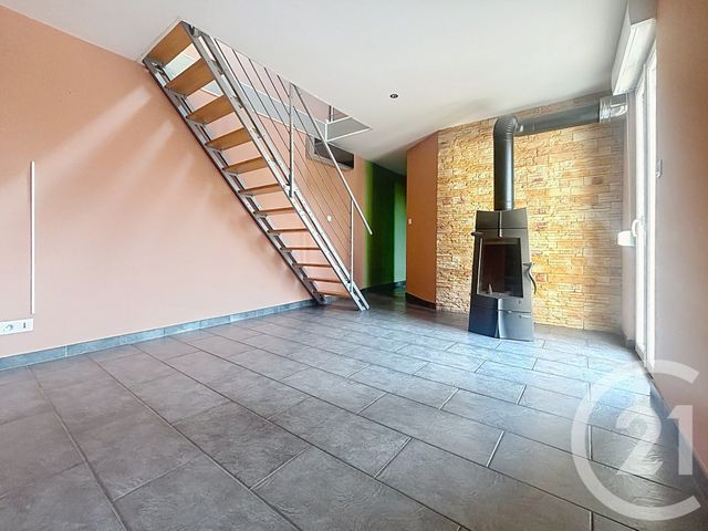 Appartement F4 &agrave; louer - 4 pi&egrave;ces - 109,85 m2 - Vesoul - 70 - FRANCHE-COMTE