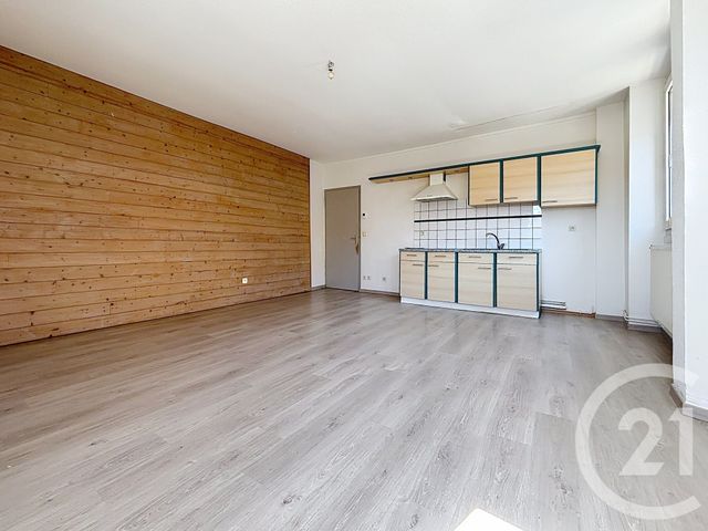 Appartement F3 &agrave; louer - 3 pi&egrave;ces - 59,22 m2 - Vesoul - 70 - FRANCHE-COMTE