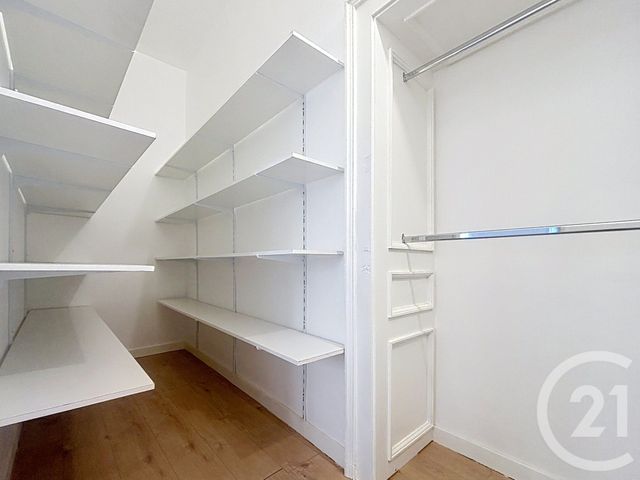 Appartement F3 &agrave; louer - 3 pi&egrave;ces - 61,70 m2 - Vesoul - 70 - FRANCHE-COMTE