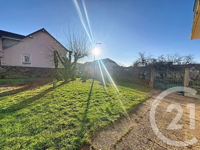 Appartement F4 à louer - 4 pièces - 112 m2 - Fleurey Les Faverney - 70 - FRANCHE-COMTE