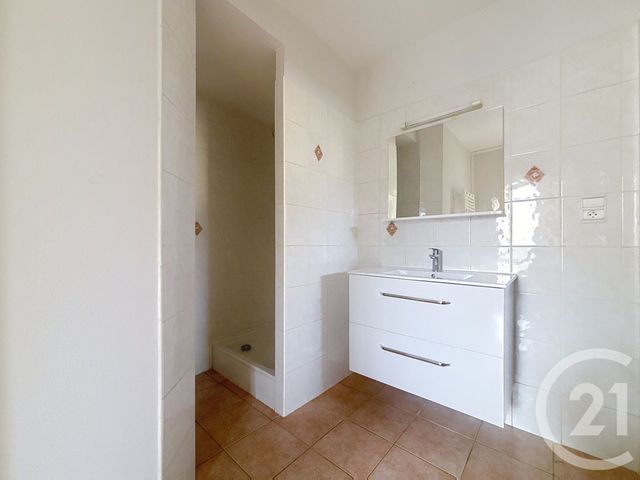 Appartement F4 à louer - 4 pièces - 112 m2 - Fleurey Les Faverney - 70 - FRANCHE-COMTE