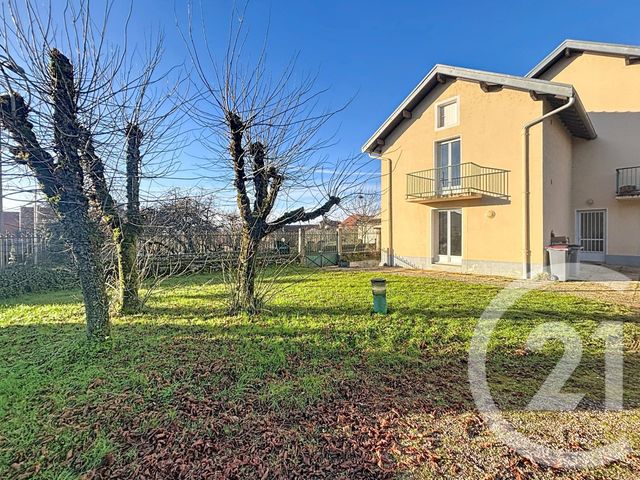 Appartement F4 à louer - 4 pièces - 112 m2 - Fleurey Les Faverney - 70 - FRANCHE-COMTE