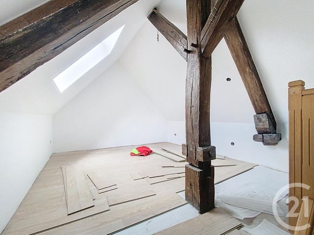 Appartement F4 &agrave; louer - 4 pi&egrave;ces - 78,55 m2 - Loulans Verchamp - 70 - FRANCHE-COMTE