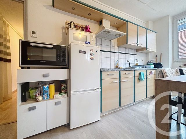 Appartement F3 &agrave; louer - 3 pi&egrave;ces - 57,99 m2 - Vesoul - 70 - FRANCHE-COMTE