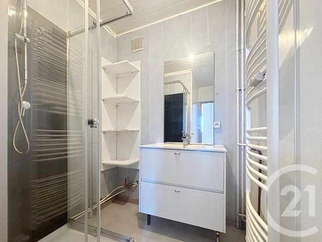 Appartement F3 &agrave; louer - 3 pi&egrave;ces - 59,85 m2 - Vesoul - 70 - FRANCHE-COMTE