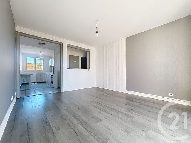 Appartement F3 &agrave; louer - 3 pi&egrave;ces - 59,85 m2 - Vesoul - 70 - FRANCHE-COMTE