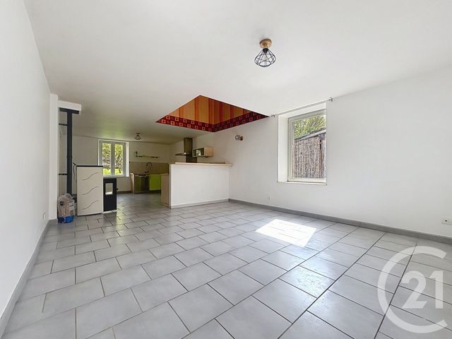 Maison &agrave; louer - 4 pi&egrave;ces - 103,20 m2 - Fougerolles - 70 - FRANCHE-COMTE