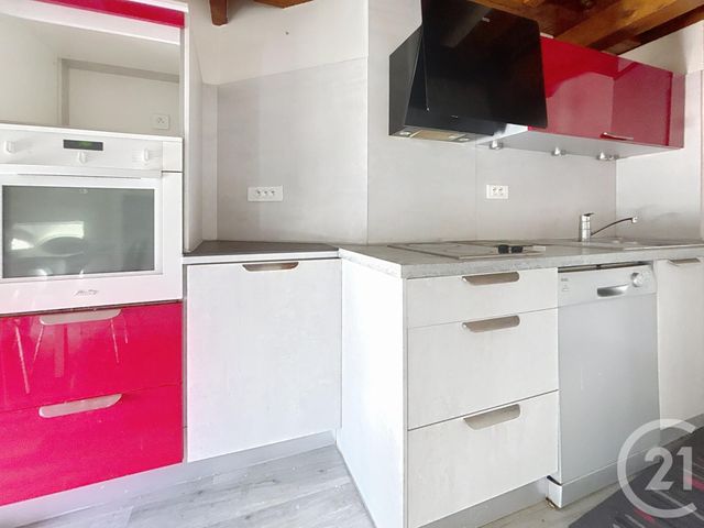 Appartement F2 &agrave; louer - 2 pi&egrave;ces - 45,18 m2 - Vesoul - 70 - FRANCHE-COMTE