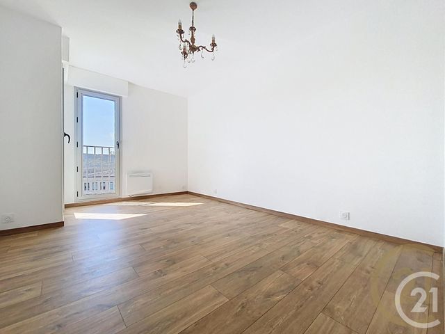 Appartement F4 &agrave; louer - 4 pi&egrave;ces - 89,02 m2 - Vesoul - 70 - FRANCHE-COMTE