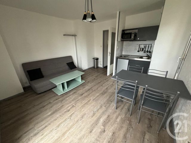 Appartement F2 &agrave; louer - 2 pi&egrave;ces - 32,25 m2 - Vesoul - 70 - FRANCHE-COMTE