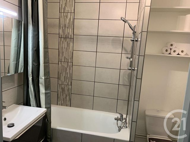 Appartement F2 &agrave; louer - 2 pi&egrave;ces - 32,25 m2 - Vesoul - 70 - FRANCHE-COMTE