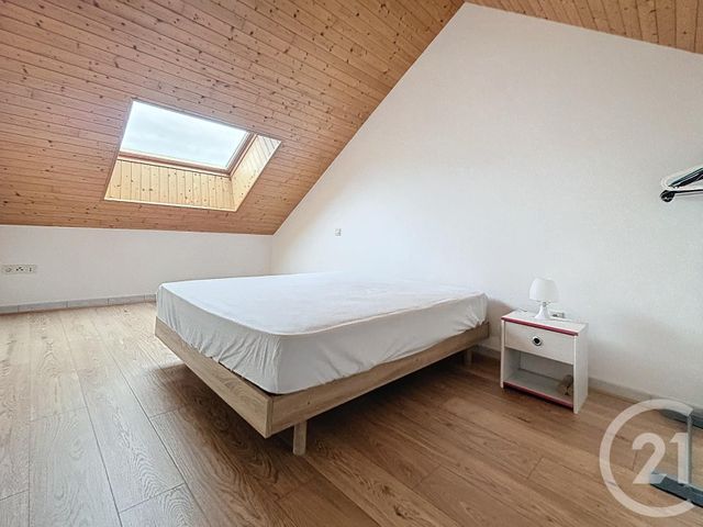 Appartement F5 &agrave; louer - 5 pi&egrave;ces - 88,99 m2 - Vesoul - 70 - FRANCHE-COMTE