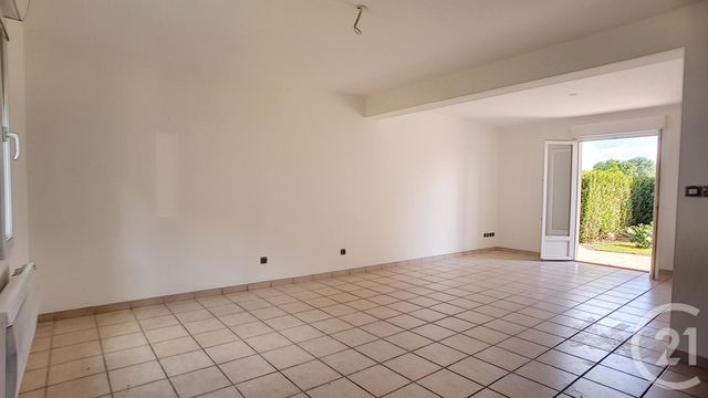Maison &agrave; louer - 5 pi&egrave;ces - 95,06 m2 - Liercourt - 80 - PICARDIE