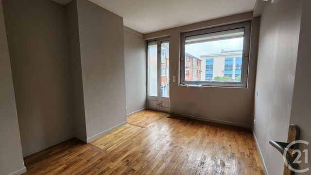 Appartement F3 &agrave; louer - 3 pi&egrave;ces - 64 m2 - Abbeville - 80 - PICARDIE