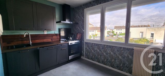 Appartement T4 &agrave; vendre - 4 pi&egrave;ces - 94 m2 - Abbeville - 80 - PICARDIE