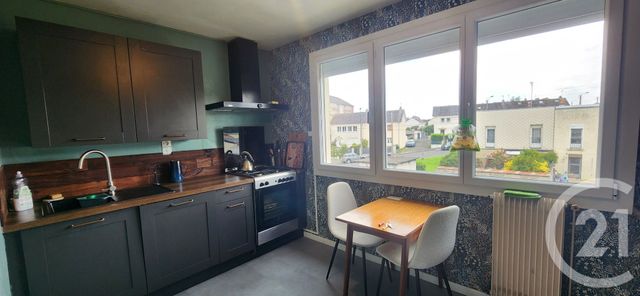 Appartement T4 &agrave; vendre - 4 pi&egrave;ces - 94 m2 - Abbeville - 80 - PICARDIE