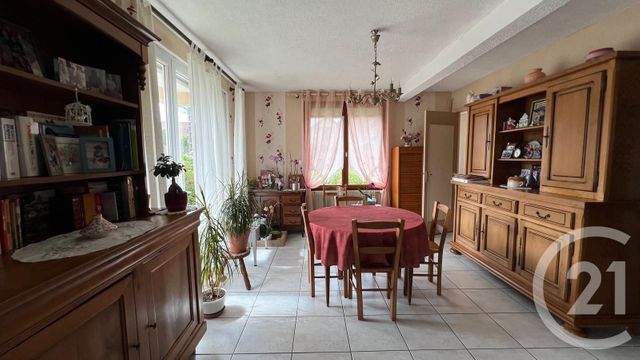 Maison &agrave; vendre - 5 pi&egrave;ces - 107,70 m2 - Abbeville - 80 - PICARDIE