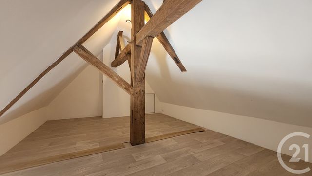 Appartement F4 à vendre - 4 pièces - 95 m2 - Abbeville - 80 - PICARDIE