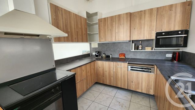 Appartement F4 à vendre - 4 pièces - 95 m2 - Abbeville - 80 - PICARDIE