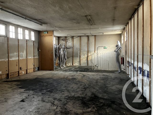 Local commercial à louer - 150.0 m2 - 80 - Somme