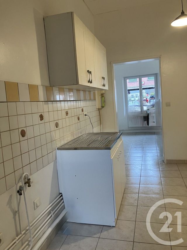 Appartement F2 &agrave; louer - 2 pi&egrave;ces - 41,50 m2 - Abbeville - 80 - PICARDIE
