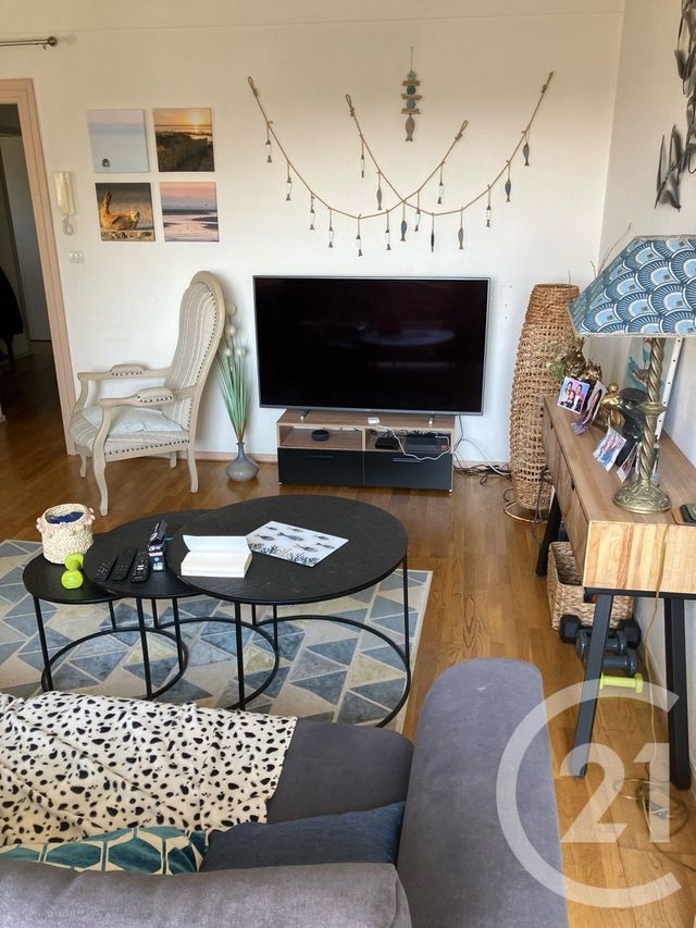 Appartement F2 &agrave; louer - 2 pi&egrave;ces - 50 m2 - Abbeville - 80 - PICARDIE