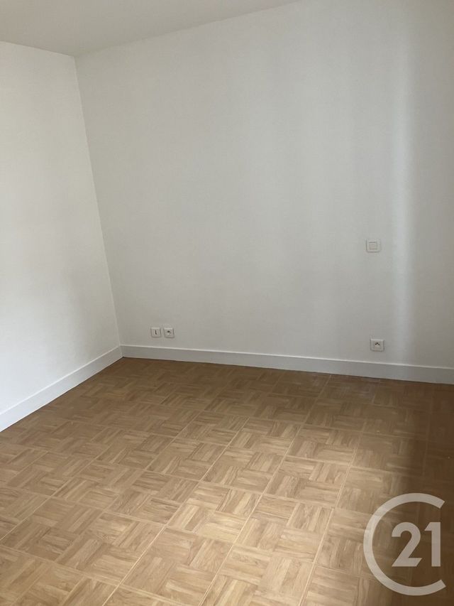 Appartement F3 &agrave; louer - 3 pi&egrave;ces - 59,40 m2 - Abbeville - 80 - PICARDIE