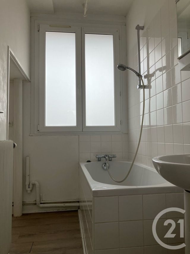 Appartement F2 &agrave; louer - 2 pi&egrave;ces - 39 m2 - Abbeville - 80 - PICARDIE