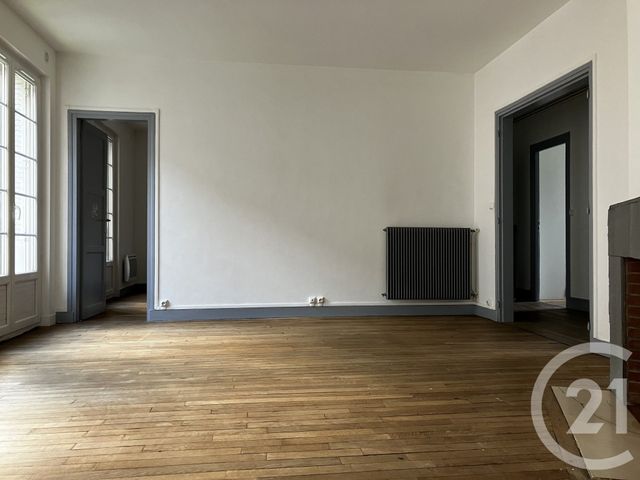 Appartement F3 bis &agrave; louer - 3 pi&egrave;ces - 83 m2 - Abbeville - 80 - PICARDIE