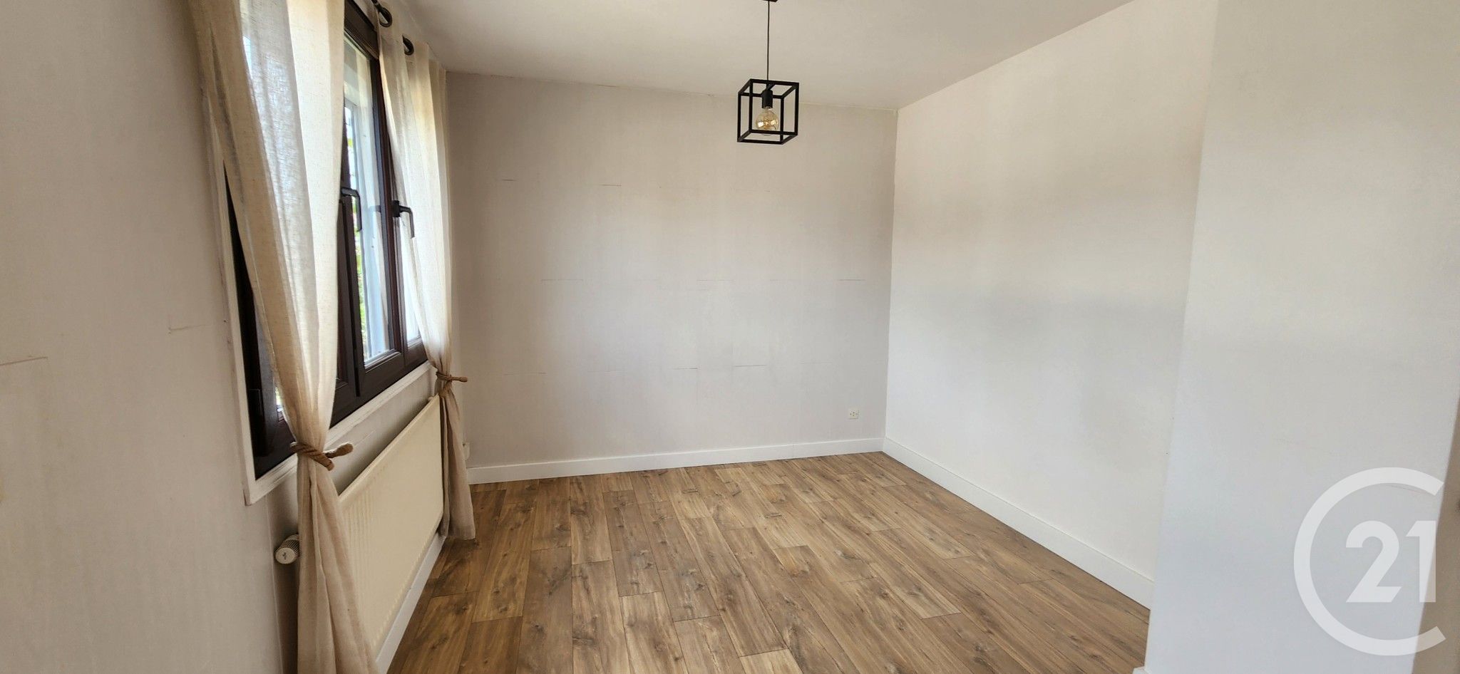 Maison à vendre - 4 pièces - 103 m2 - Abbeville - 80 - PICARDIE — 7