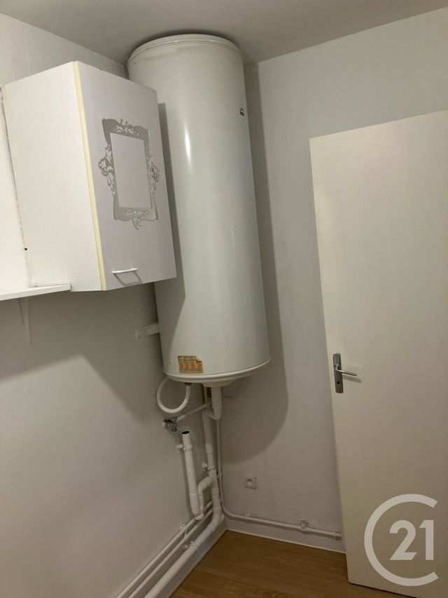 Appartement F2 &agrave; louer - 2 pi&egrave;ces - 34,30 m2 - Abbeville - 80 - PICARDIE