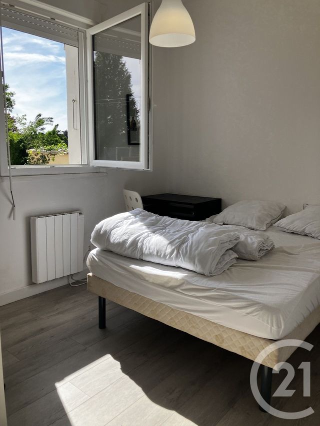 Maison &agrave; louer - 3 pi&egrave;ces - 40,20 m2 - Abbeville - 80 - PICARDIE