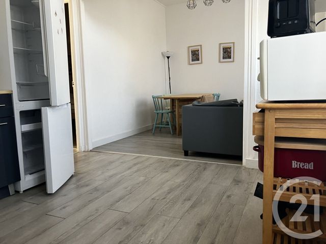 Maison &agrave; louer - 3 pi&egrave;ces - 40,20 m2 - Abbeville - 80 - PICARDIE