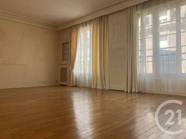 Maison &agrave; vendre - 5 pi&egrave;ces - 198 m2 - Abbeville - 80 - PICARDIE