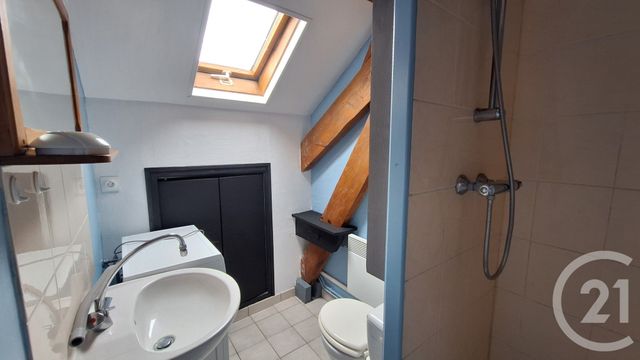 Appartement F1 &agrave; louer - 1 pi&egrave;ce - 16 m2 - Abbeville - 80 - PICARDIE