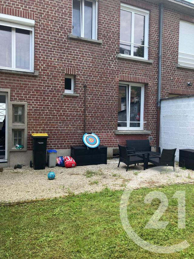 Maison &agrave; louer - 4 pi&egrave;ces - 94 m2 - Abbeville - 80 - PICARDIE