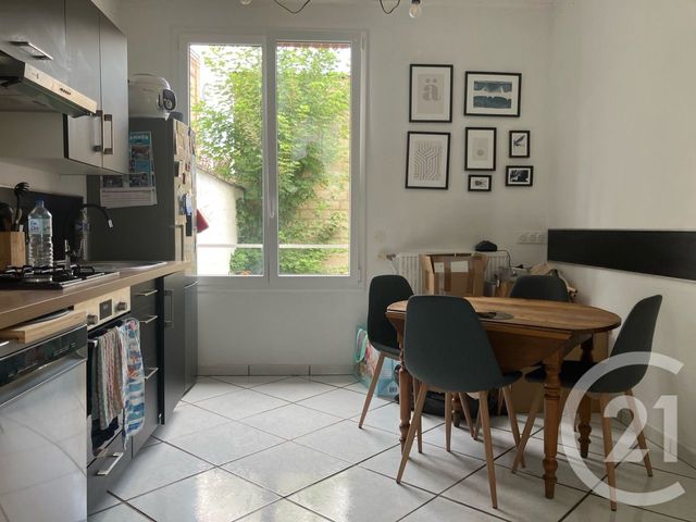 Maison &agrave; louer - 4 pi&egrave;ces - 94 m2 - Abbeville - 80 - PICARDIE