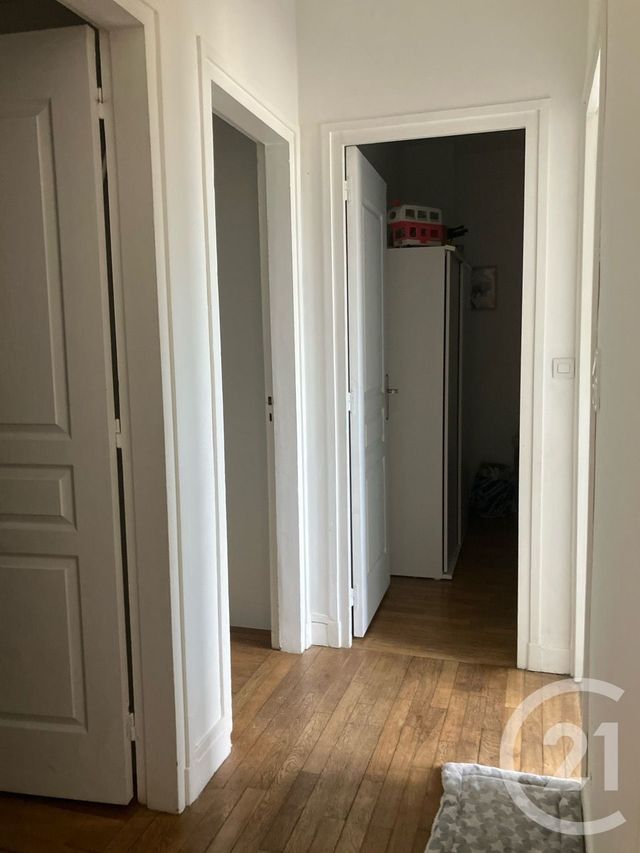 Maison &agrave; louer - 4 pi&egrave;ces - 94 m2 - Abbeville - 80 - PICARDIE
