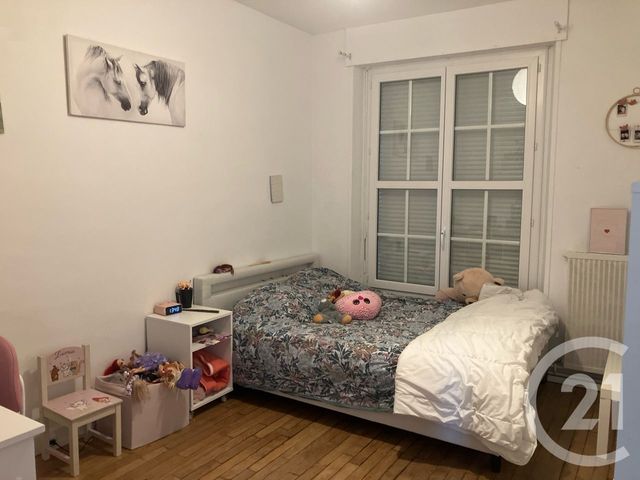Maison &agrave; louer - 4 pi&egrave;ces - 94 m2 - Abbeville - 80 - PICARDIE