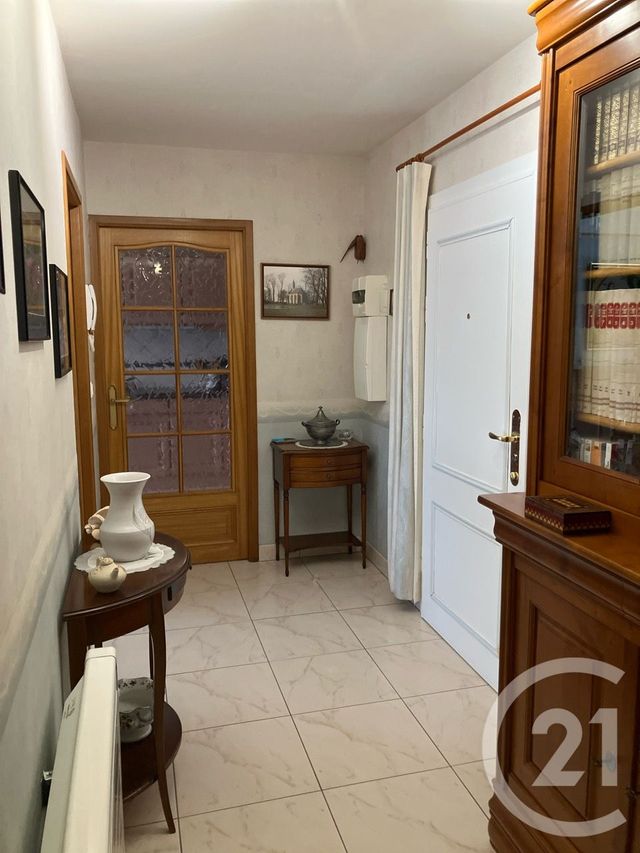 Appartement &agrave; vendre - 3 pi&egrave;ces - 80,80 m2 - Abbeville - 80 - PICARDIE