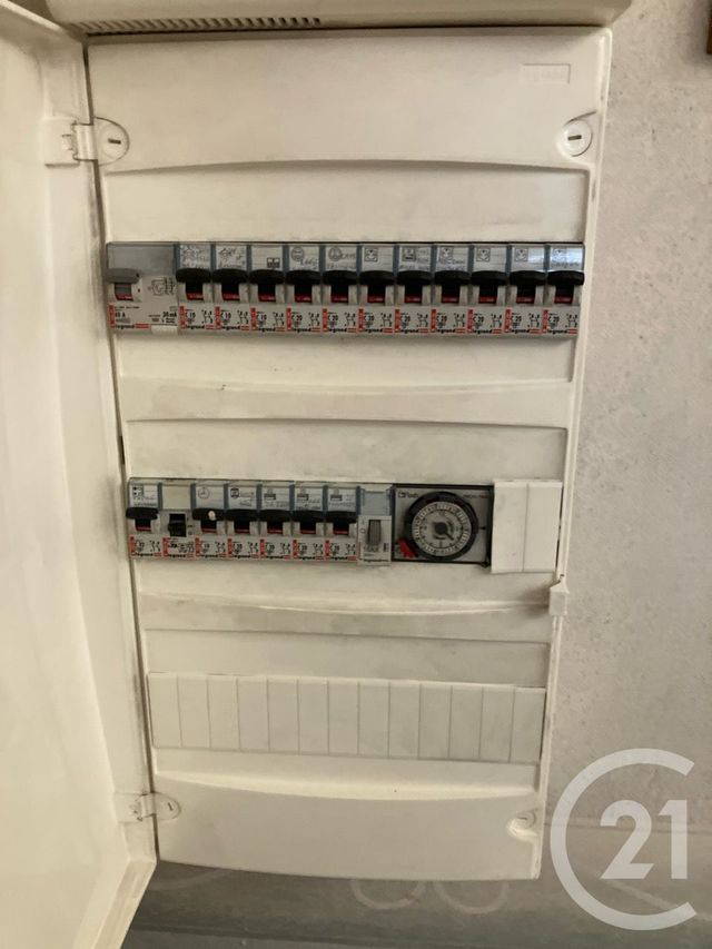 Appartement &agrave; vendre - 3 pi&egrave;ces - 80,80 m2 - Abbeville - 80 - PICARDIE