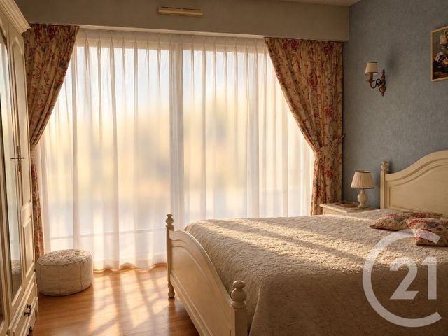 Appartement &agrave; vendre - 3 pi&egrave;ces - 80,80 m2 - Abbeville - 80 - PICARDIE