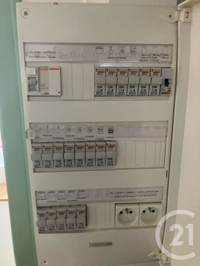 Appartement F3 &agrave; vendre - 3 pi&egrave;ces - 63,20 m2 - Abbeville - 80 - PICARDIE
