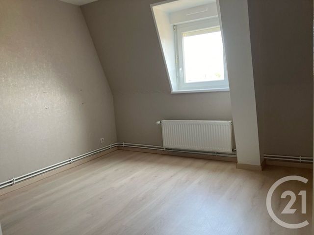 Appartement F3 &agrave; louer - 3 pi&egrave;ces - 71,42 m2 - Abbeville - 80 - PICARDIE
