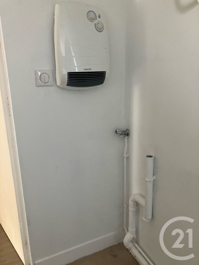 Appartement F3 &agrave; louer - 3 pi&egrave;ces - 71,42 m2 - Abbeville - 80 - PICARDIE