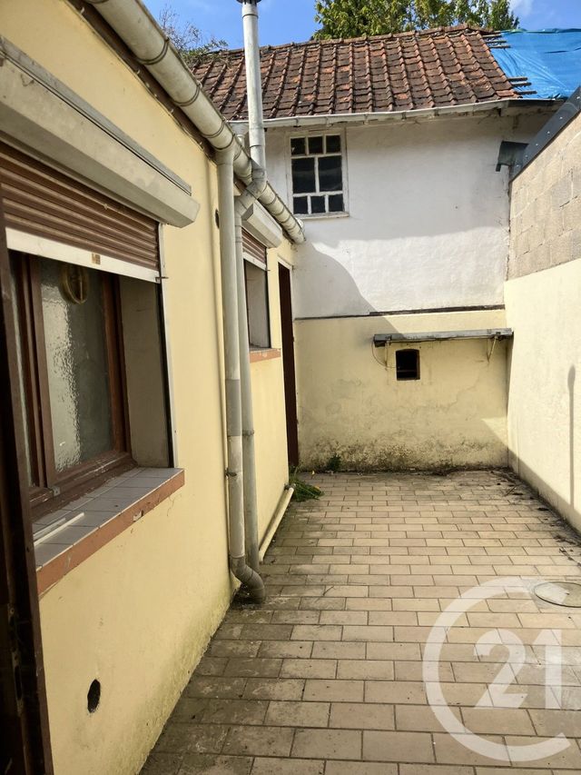 Maison &agrave; louer - 4 pi&egrave;ces - 75 m2 - St Ouen - 80 - PICARDIE