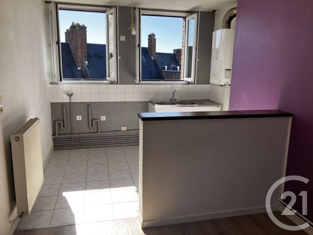 Appartement F2 &agrave; louer - 2 pi&egrave;ces - 41,90 m2 - Abbeville - 80 - PICARDIE