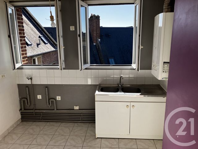 Appartement F2 &agrave; louer - 2 pi&egrave;ces - 41,90 m2 - Abbeville - 80 - PICARDIE